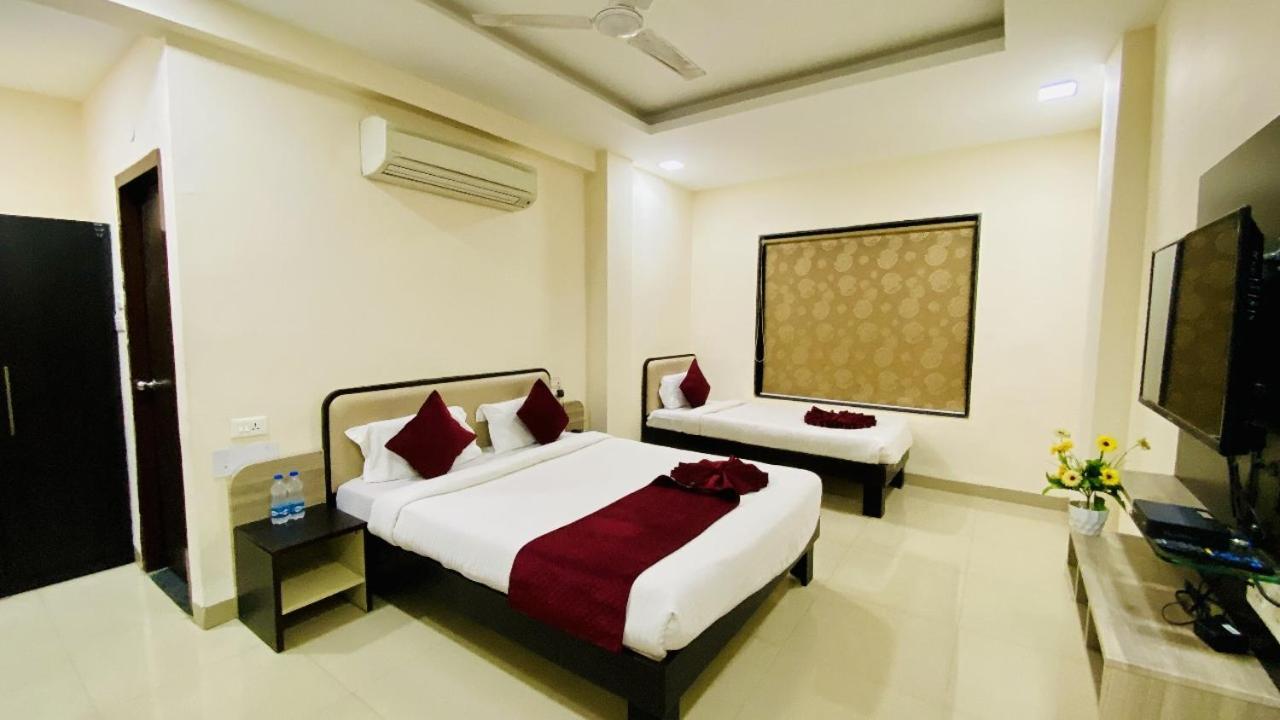 The Richi Rich Hotel And Resort Indore Dış mekan fotoğraf